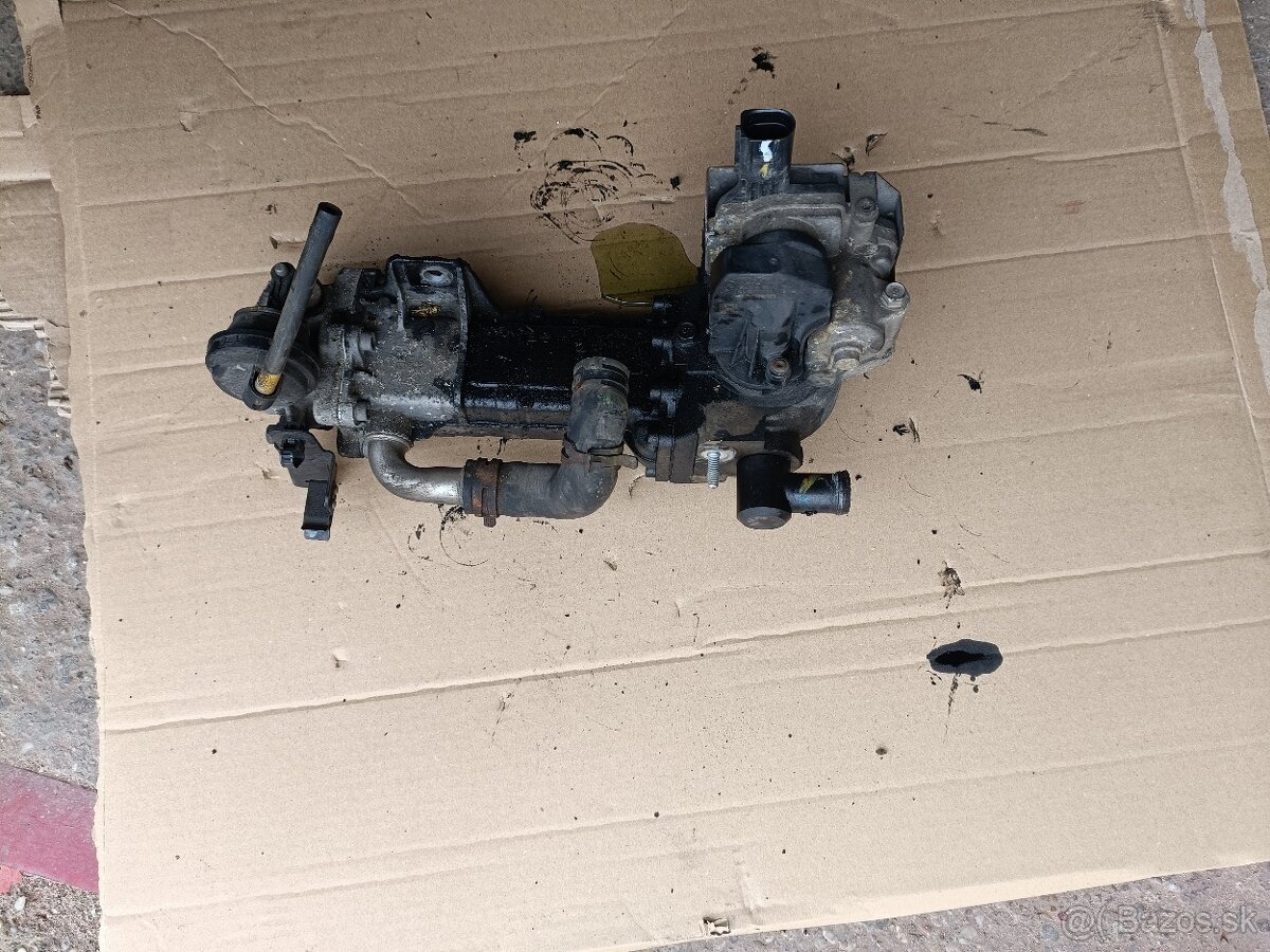 Poute diely na i30 Hyundai 1,6crdi - 8