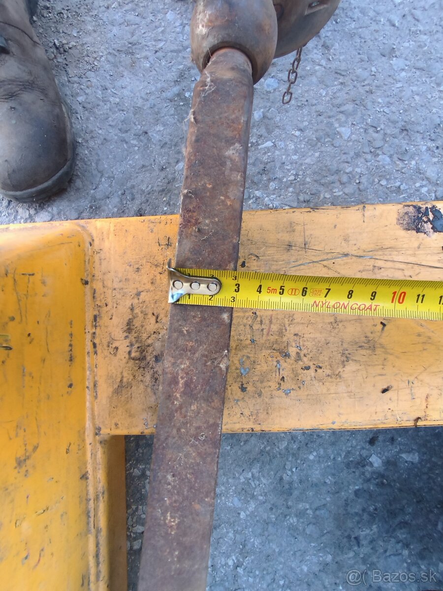 Nosny trojuholník cat2 - 8