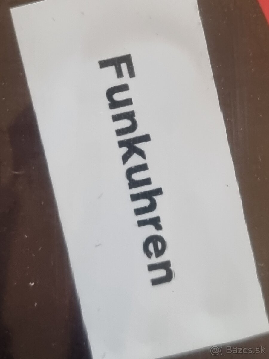 Hodiny Hermle rádiom riadené - 8