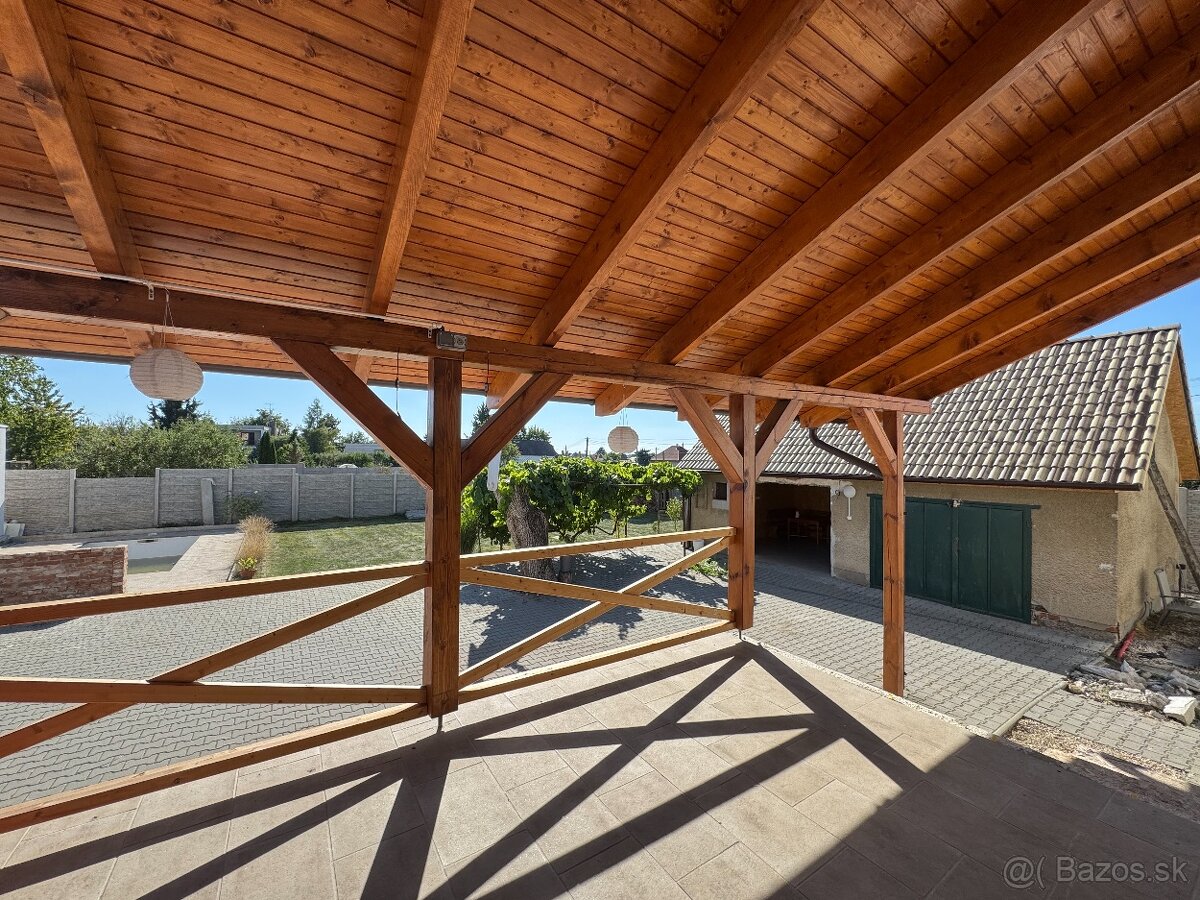 Veľký 4 izbový rodinný dom s bazénom, Krásno - Partizánske - 8