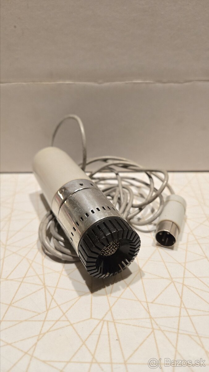Tesla mikrofony - 8