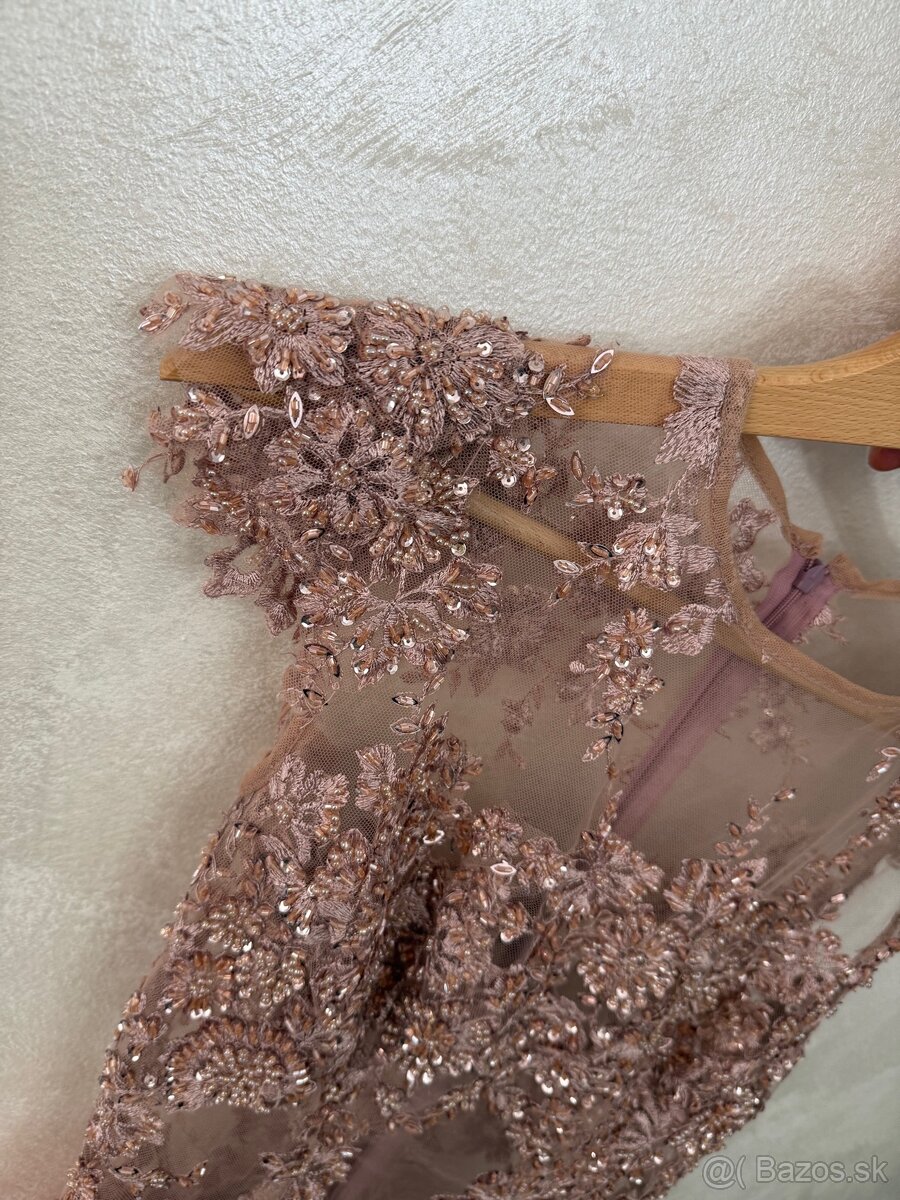 Spolocenske saty - 8