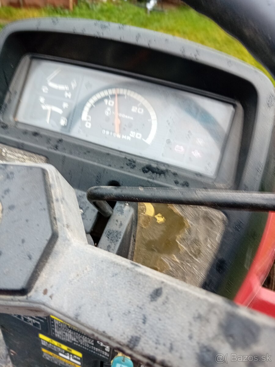 Mitsubishi MT 205 - 8