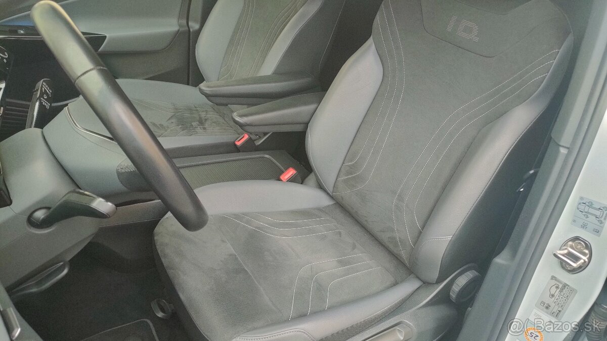 VW ID.4 PRO 82kWh Pano Metrix Head-up Tažné - 8