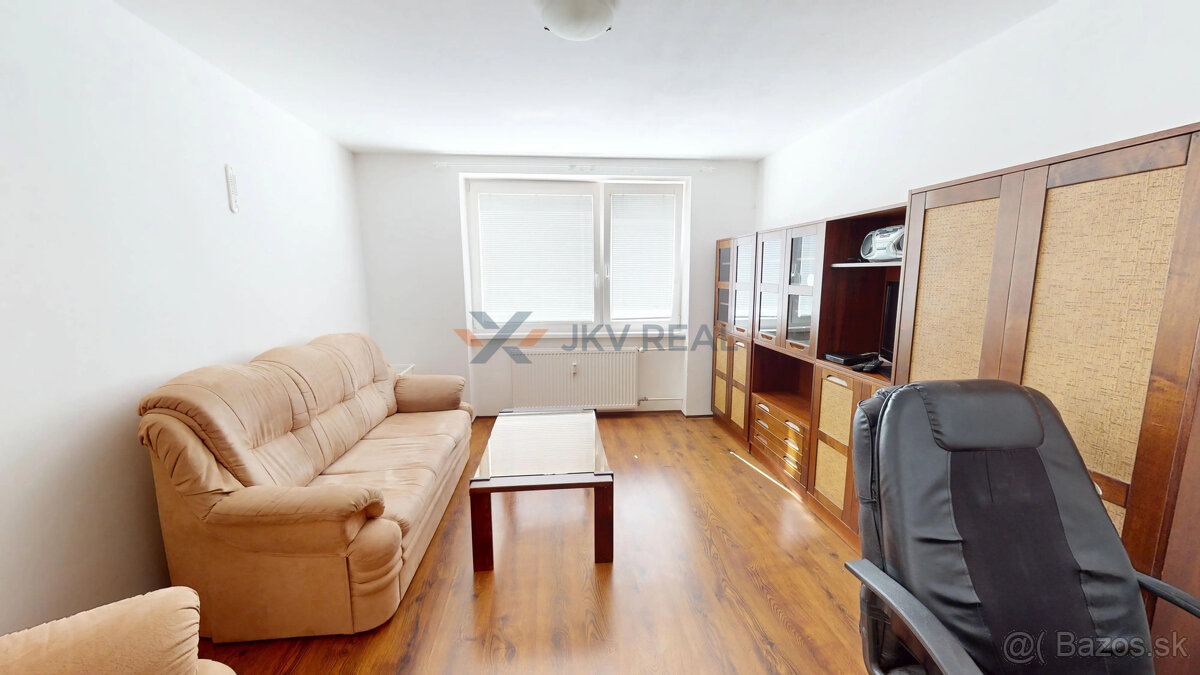 Na prenájom 2 izbový byt Wolkerova ulica - 8