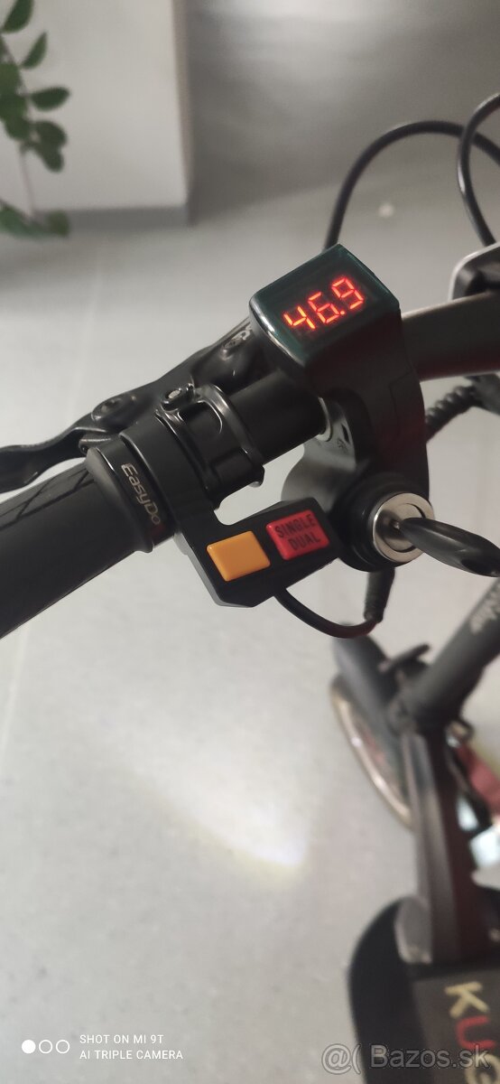 Predám výkonnú dvojmotorovú celoodpruženú elektrokolobežku - 8