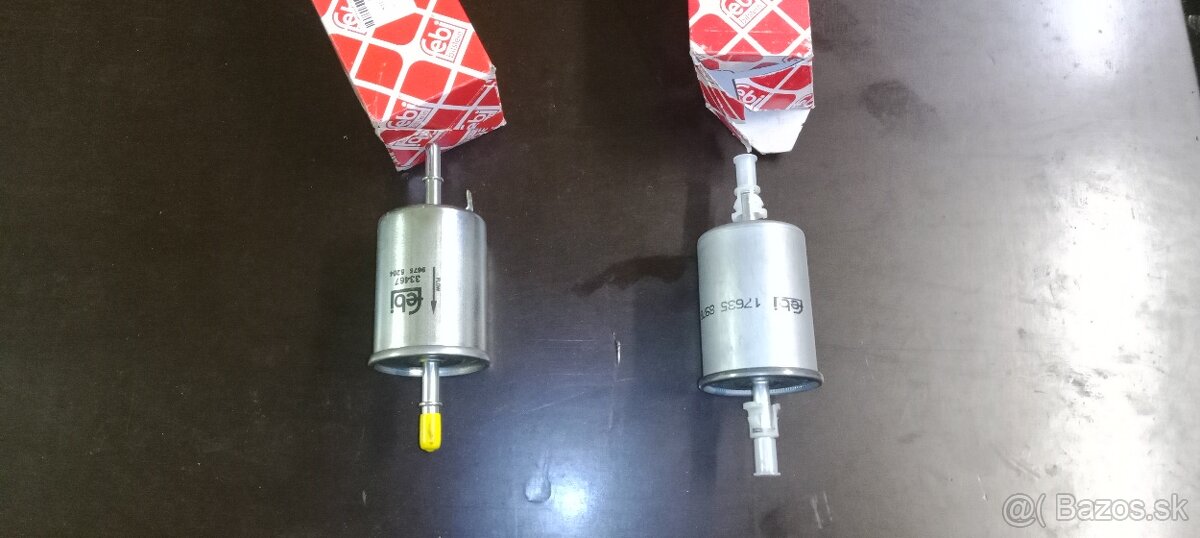 Vyrovnávacia nádobka chladiacej kvapaliny - 8