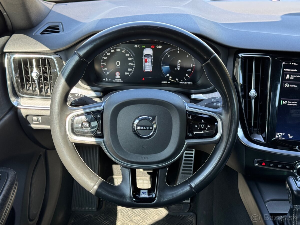 Volvo V60 R Design D4 - 8