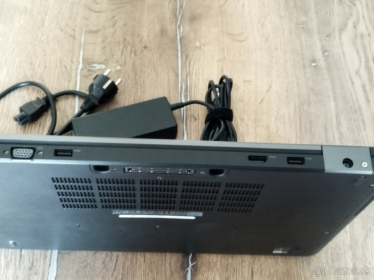 Dell latitude E5550 - 8