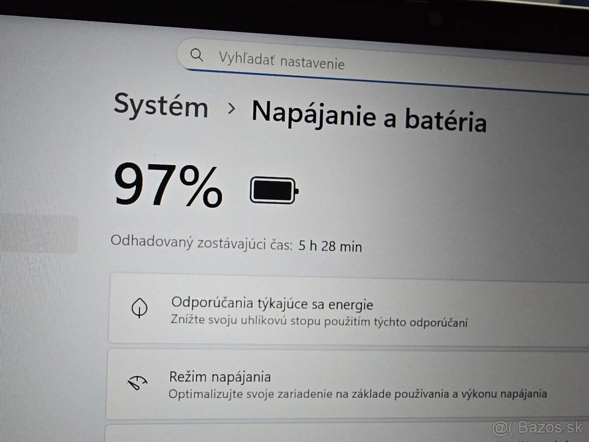 Kovovy HP Elitebook 840 G8 s procesorom i5 11 generacie 16gb - 8