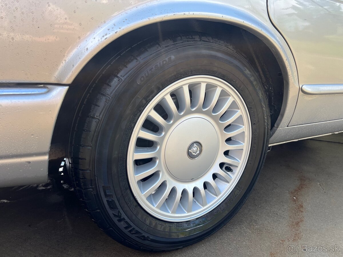 JAGUAR XJ 3.2 V8 Executive 1998 Benzín 174kw A/T - 8