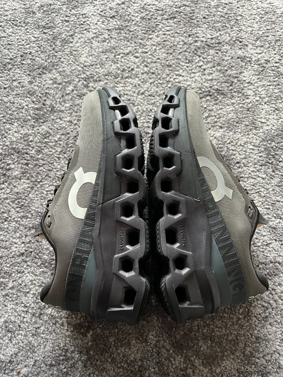 On Running, model Cloudmonster, velikost 37,5 šedé - 8