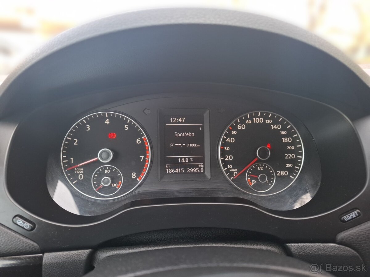 Volkswagen Jetta 1,2 TSi - 8