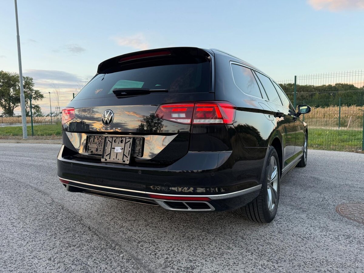 Volkswagen Passat B8.5 R-Line
- 8