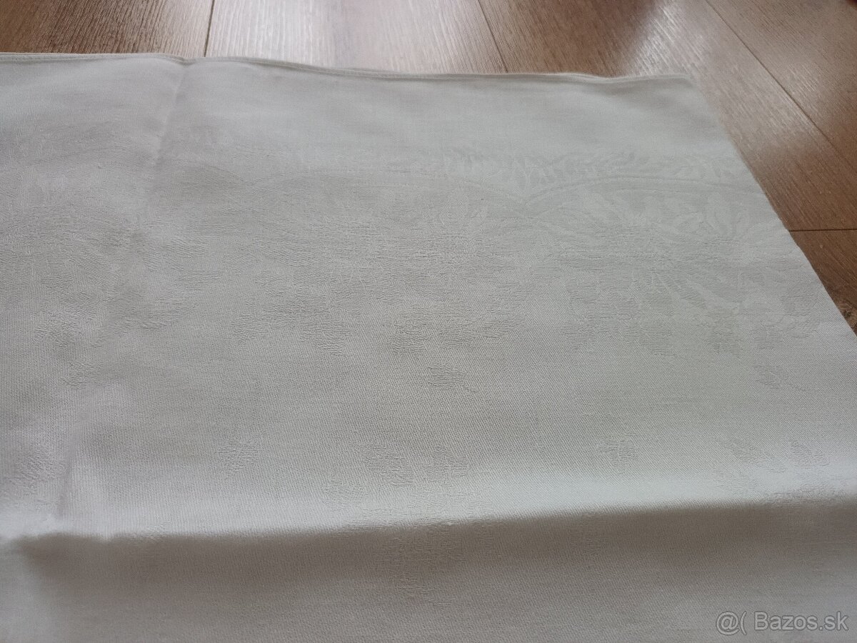 Damaškové obrusy - 8