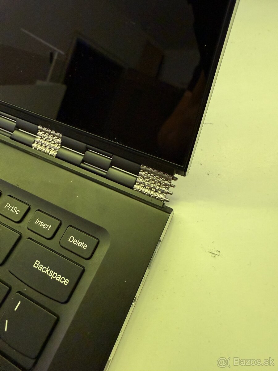 Dotykový notebook Lenovo YOGA 910 13ikb - 8