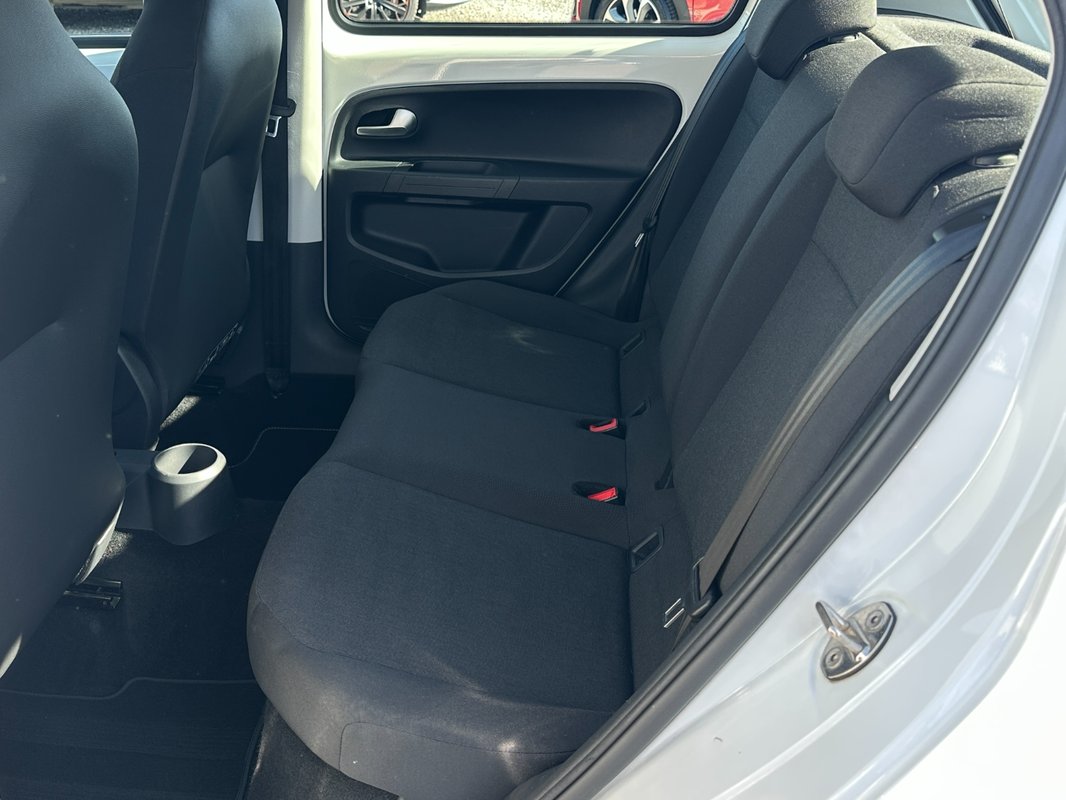 Volkswagen Up Move Up 1.0 MPi - 8