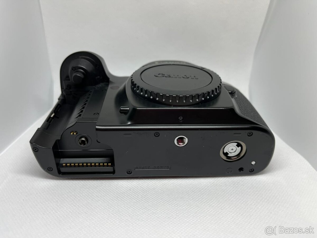 Canon EOS 1 HS - 8