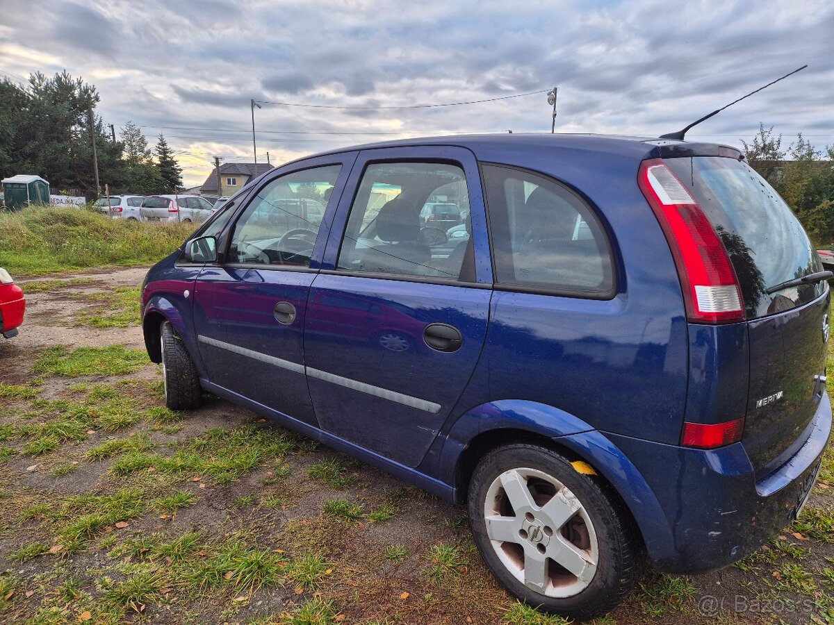 Opel meriva - 8