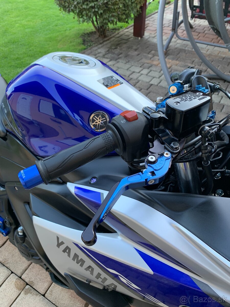 Yamaha YZF R3 2016 - TOP STAV - 8
