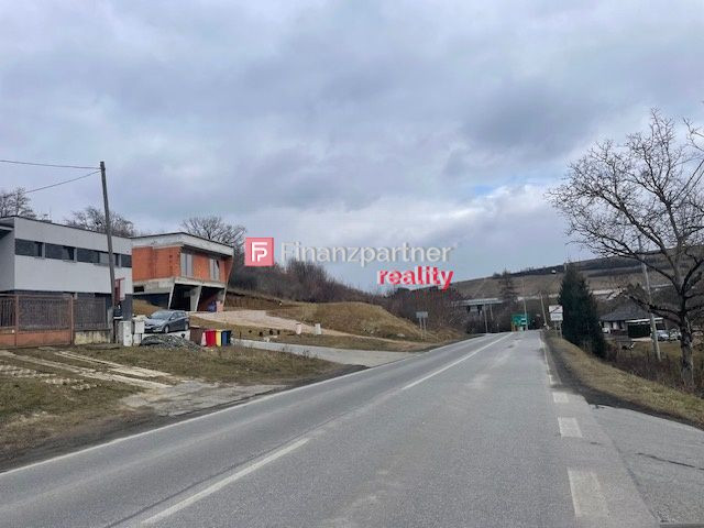 Unikátny stavebný pozemok s výhľadom na Vydumanci(F593-14-A - 8