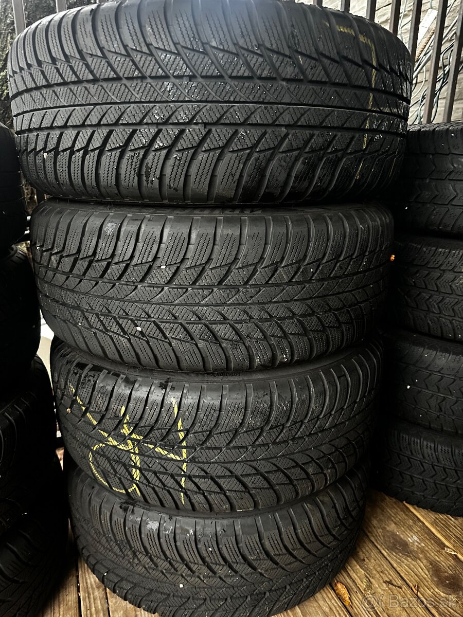Predám zimnú sadu BMW 17” bridgestone 225/50 r17 - 8