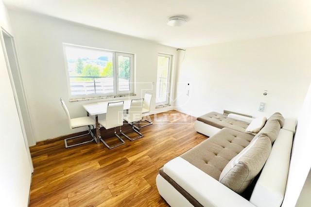 ZNÍŽENÁ CENA – Výnimočný RD 4KK v obci Horný Vadičov - 8