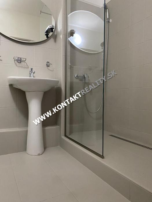 1,5 izb. byt, Palárikova, centrum Juh, 37m2, pri Auparku - 8