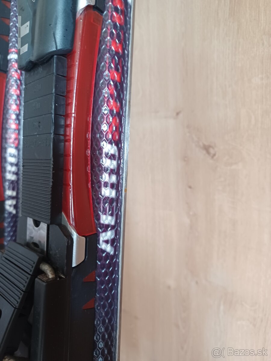 Predám lyže ATOMIC - 8