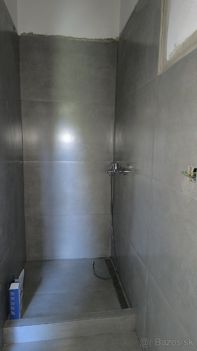 Prevádzková budova,obchodné priestory - 8