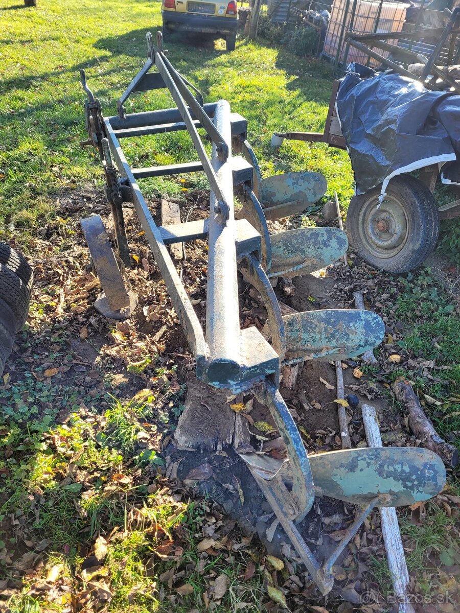 Predám kvalitný pluh štvorák - 8