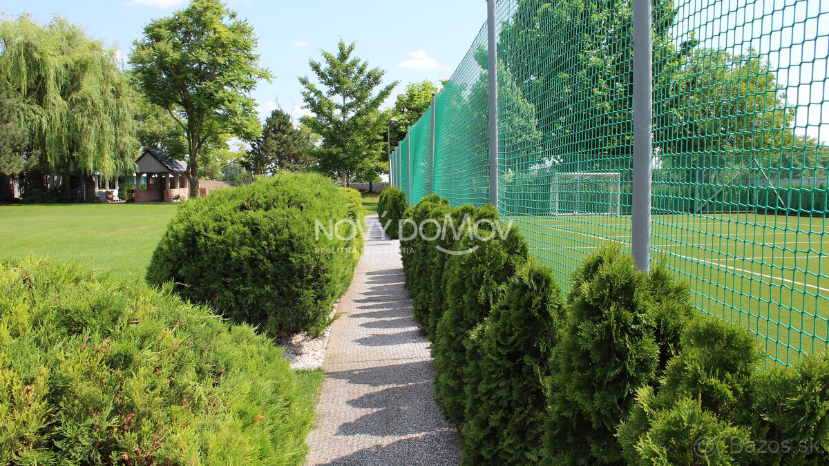 P R E D A J - cena na vyžiadanie - 8