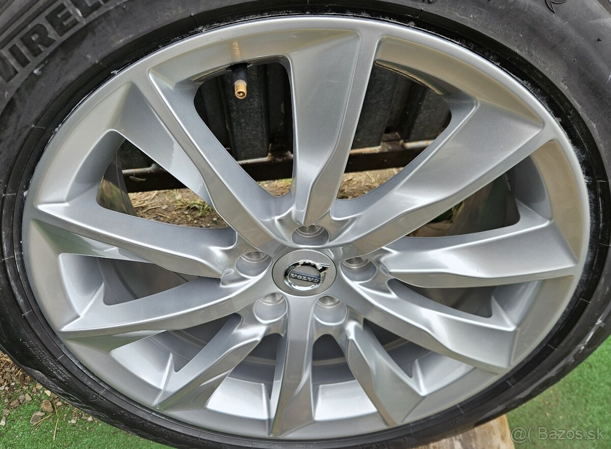 Atraktívne, originálne disky VOLVO - 5x108 r18 - 8