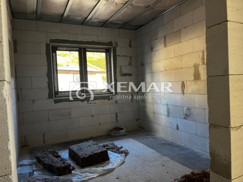 Predaj rodinný dom Banská Bystrica - 8