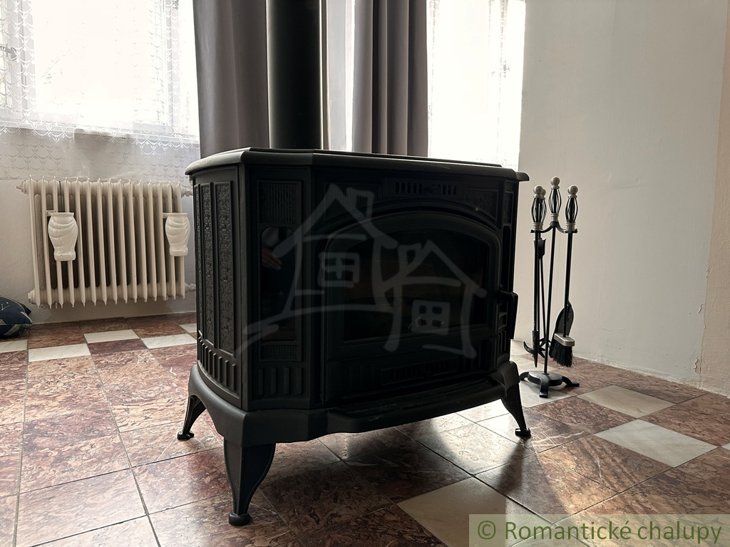 Rodinný dom s veľkým pozemkom v tichej lokalite Hurbanova - 8