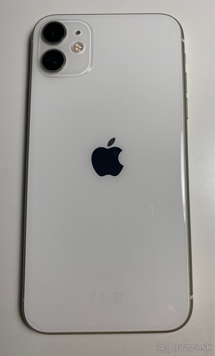 iPhone 11, batéria 84% - 8