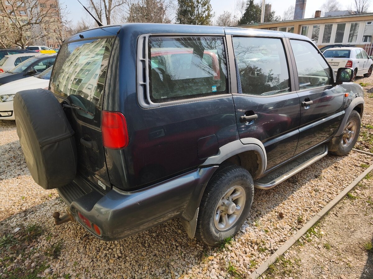 Ford Maverick 2,7tdi - 8