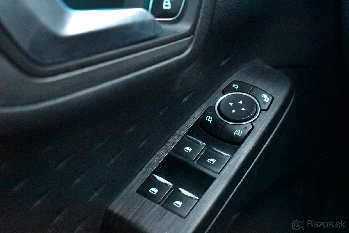 Ford Kuga 2.0 TDCi EcoBlue 190k Titanium A/T AWD - 8