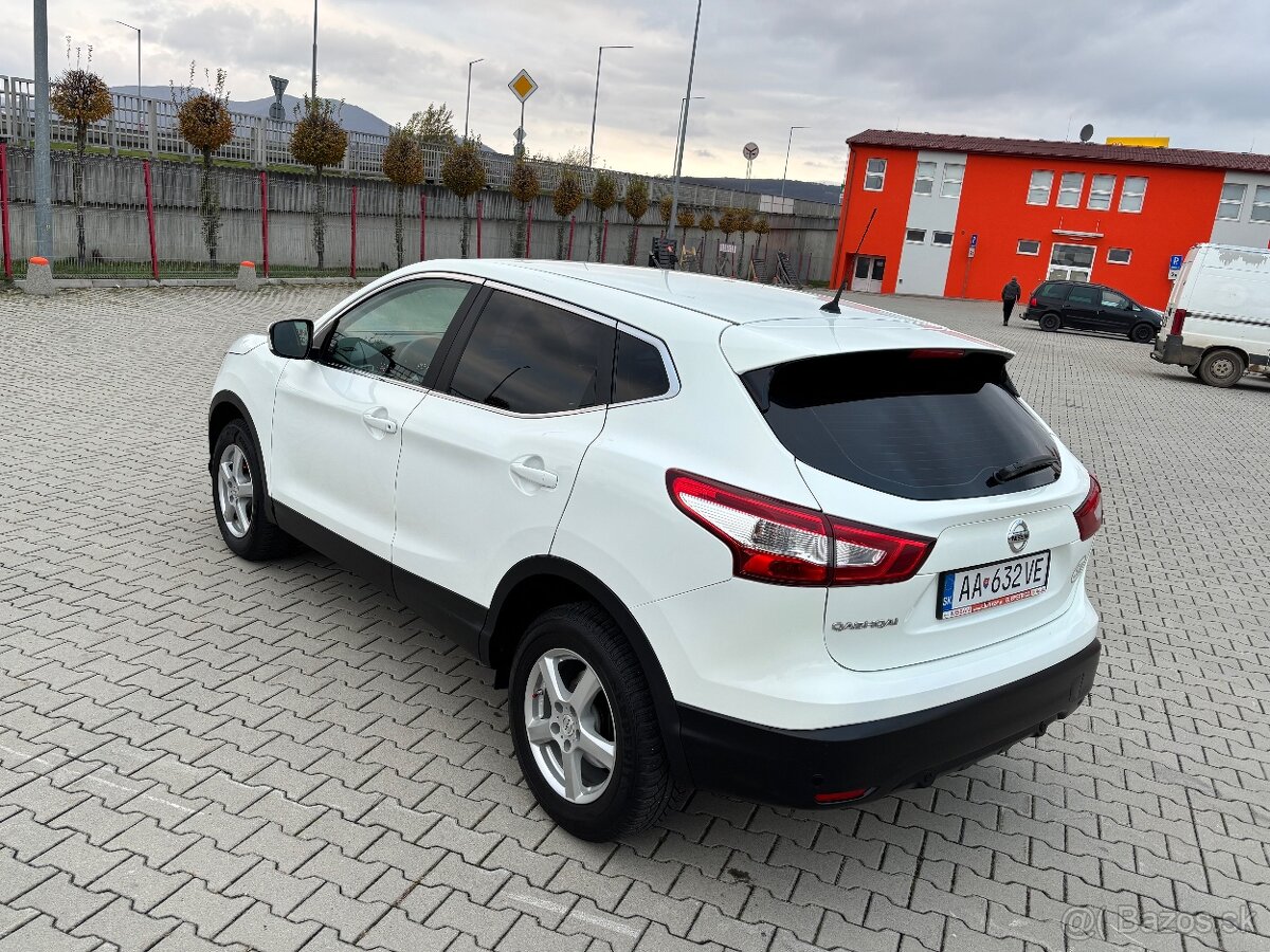 Nissan Qashqai - 8