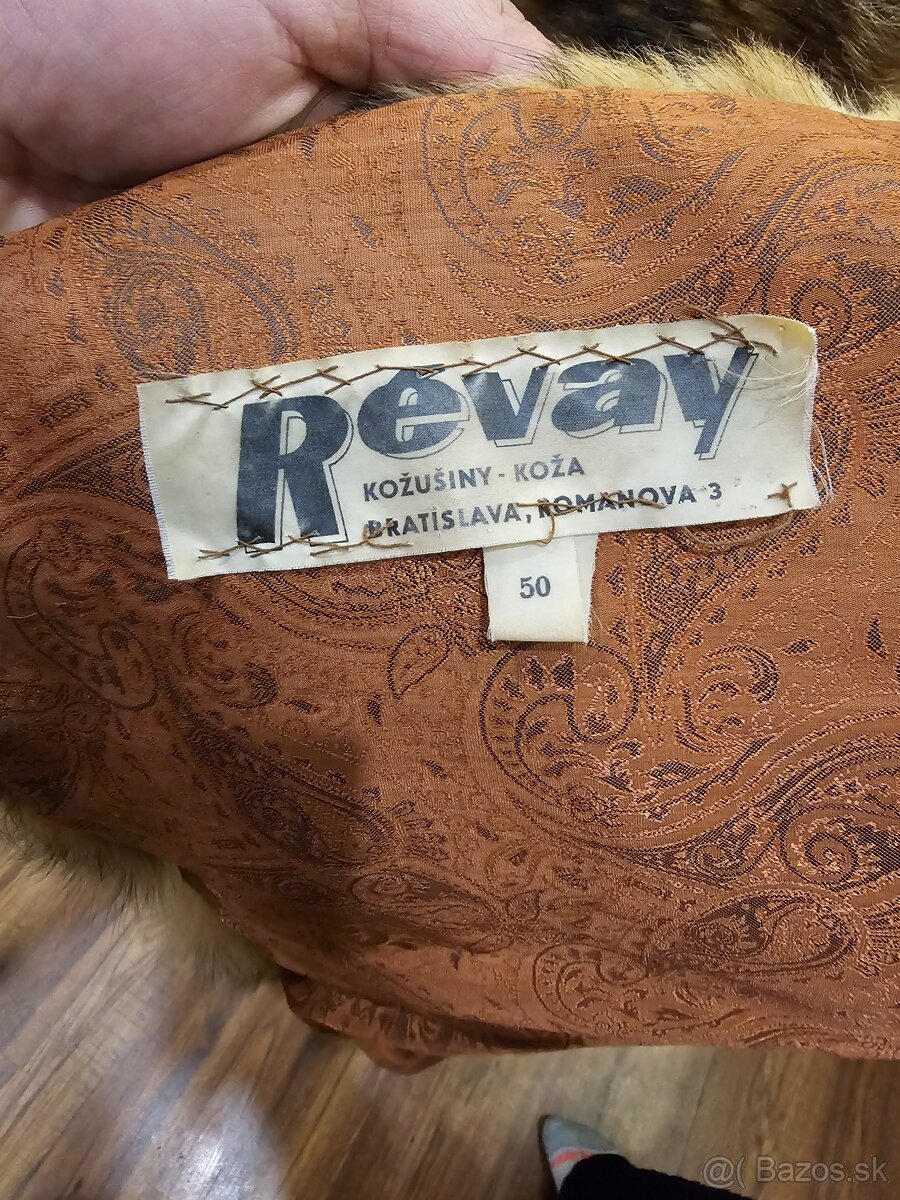 Hrdzavá líška kožuch aj čiapka - 8