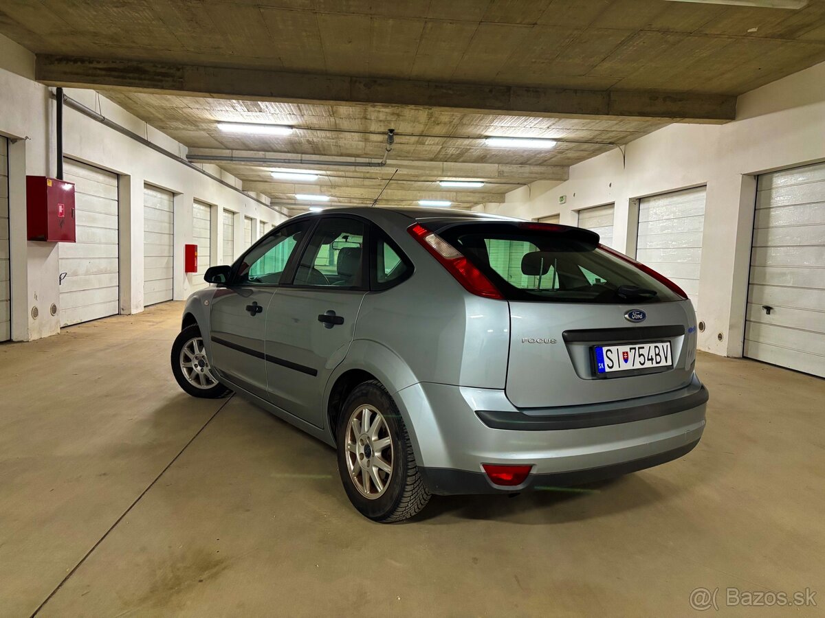 Ford Focus 1,4 benzín 59KW 2005 187000km NOVÁ STK/EK - 8