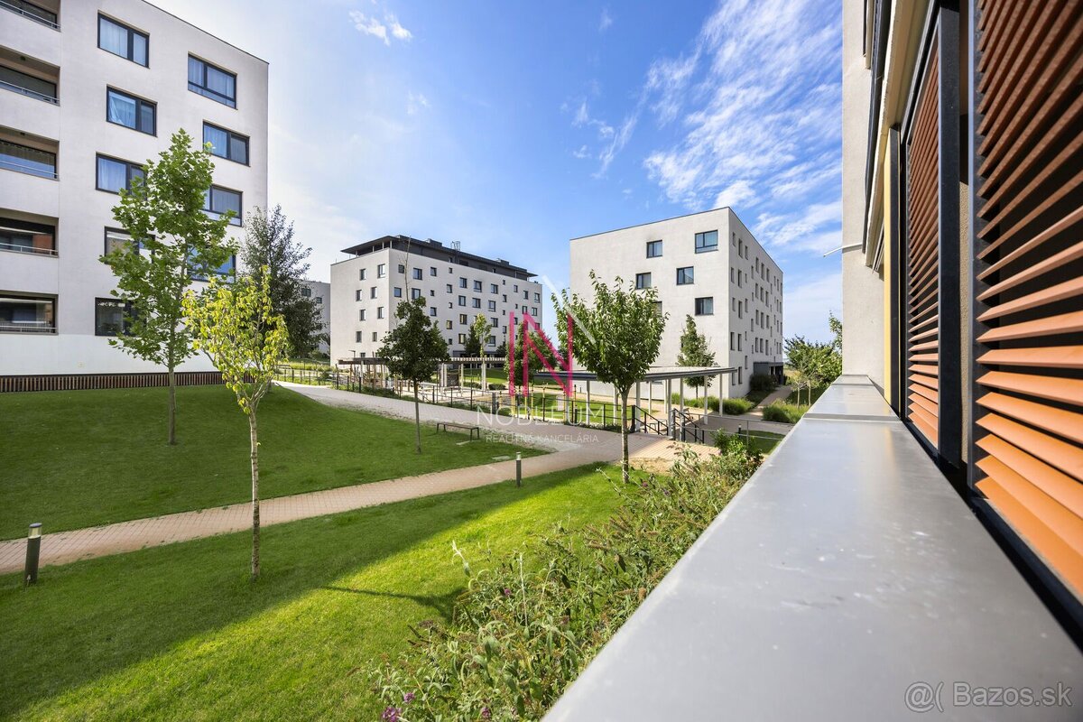 PRENÁJOM 1,5-IZBOVÝ ZARIADENÝ BYT S GARÁŽOU A 2 PIVNICAMI V - 8