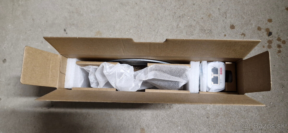 Predám 3 kusy Unifi UAP-AC-Pro - 8