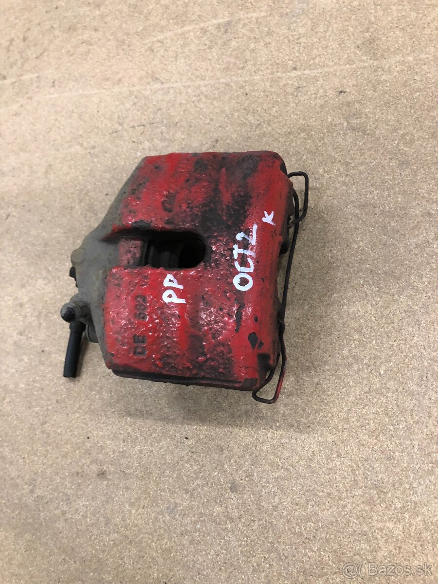 škoda octavia 2 brzdovy valec vaha ventil kryt strmen - 8