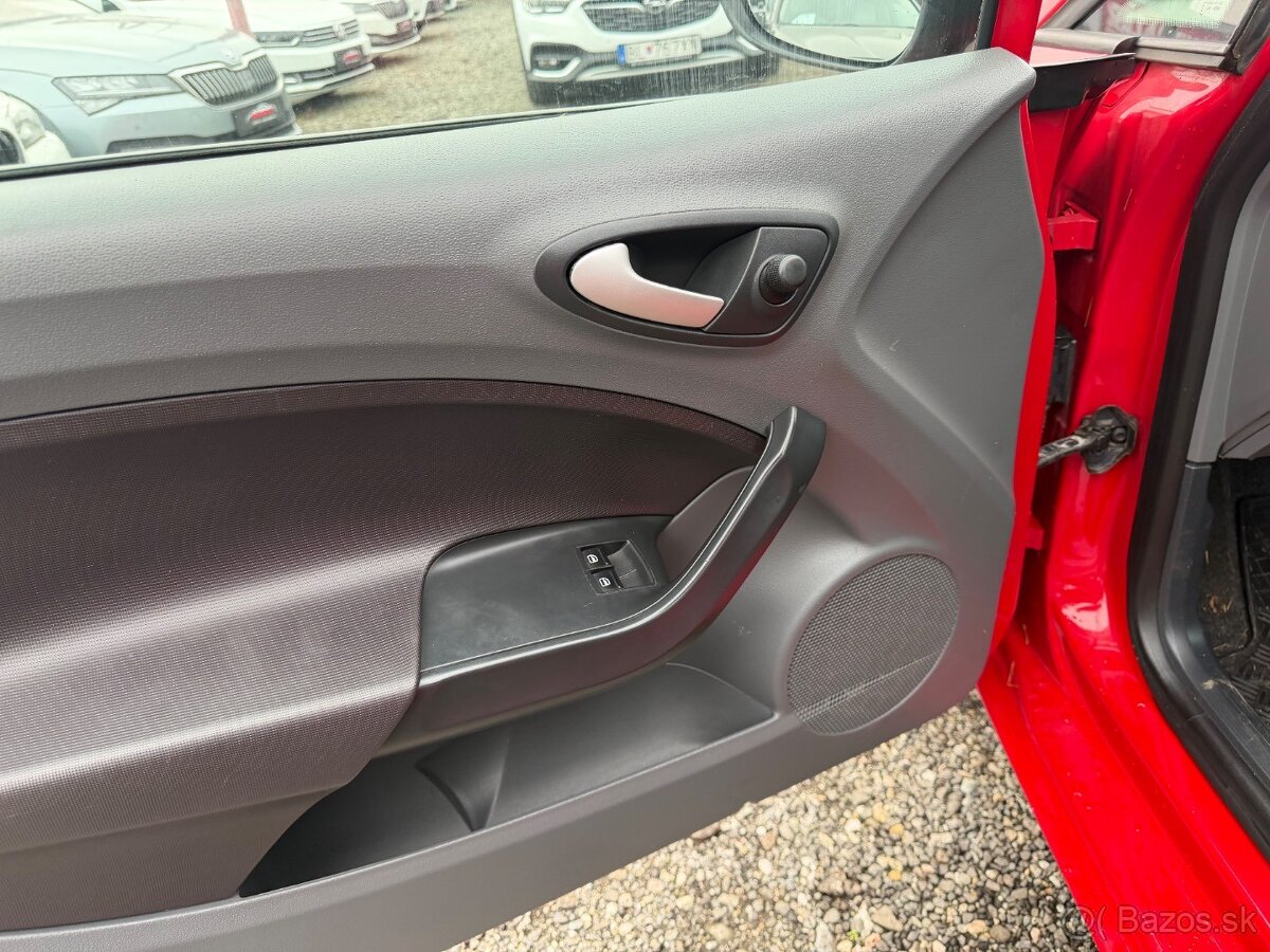 Seat Ibiza 1.2i 12V Reference - 8