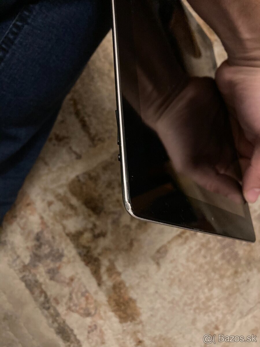 IPAD 2.gen A1395 - 8