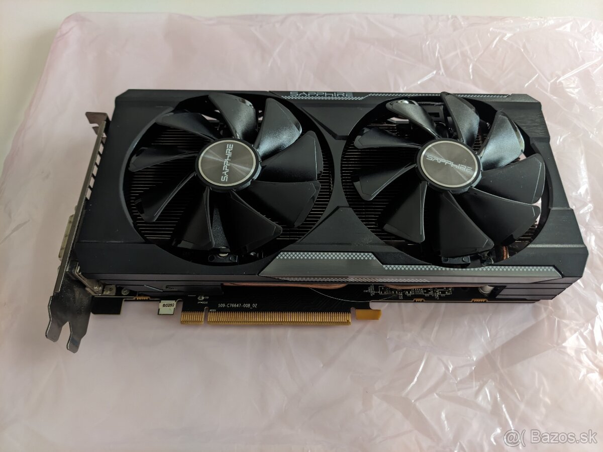 Grafické karty 2x RX560, 1x RX550, 1x R7 380 (nefunkčné) - 8