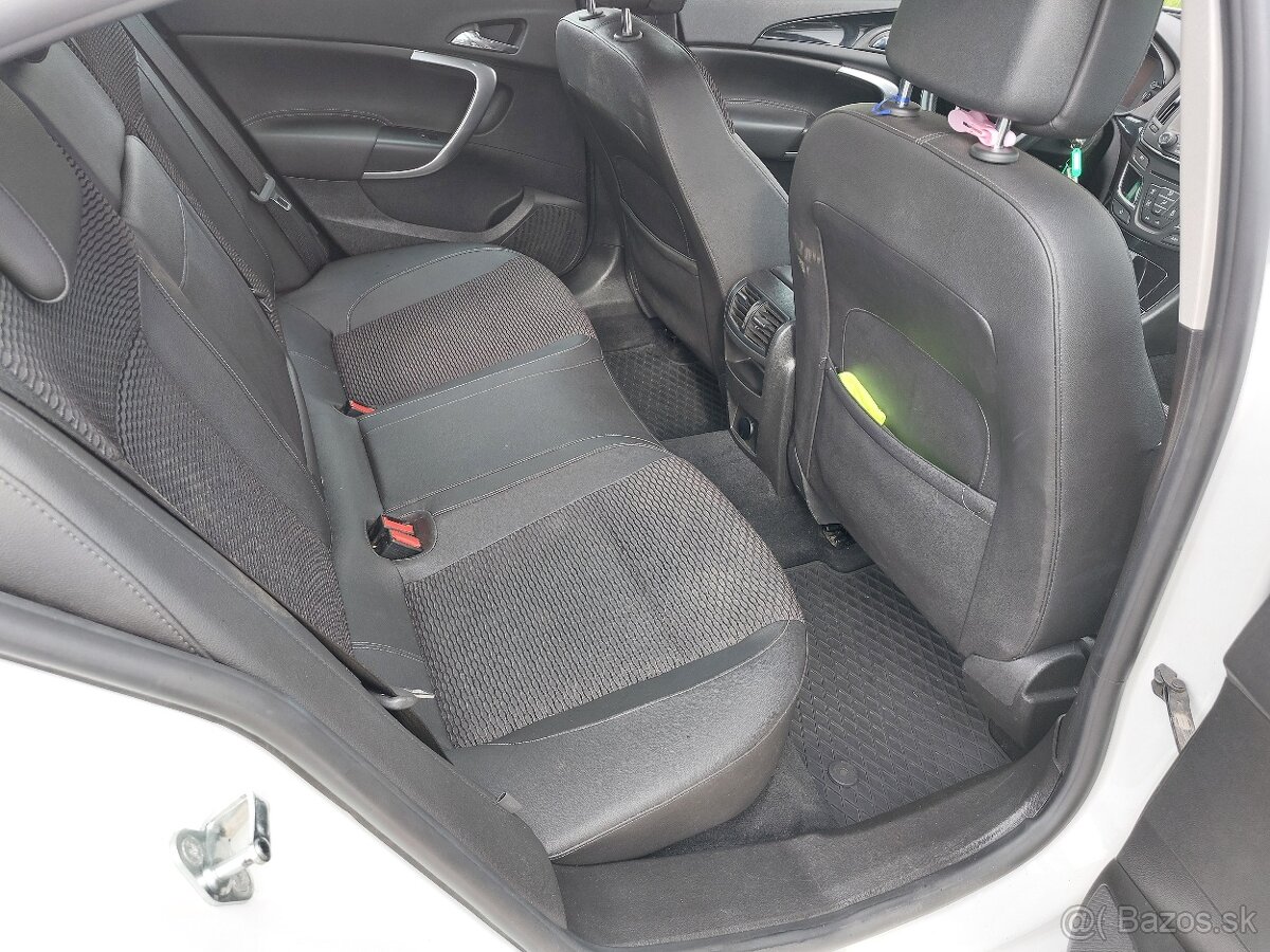 Opel Insignia 2.0 CDTI 170k Start/Stop Cosmo - 8