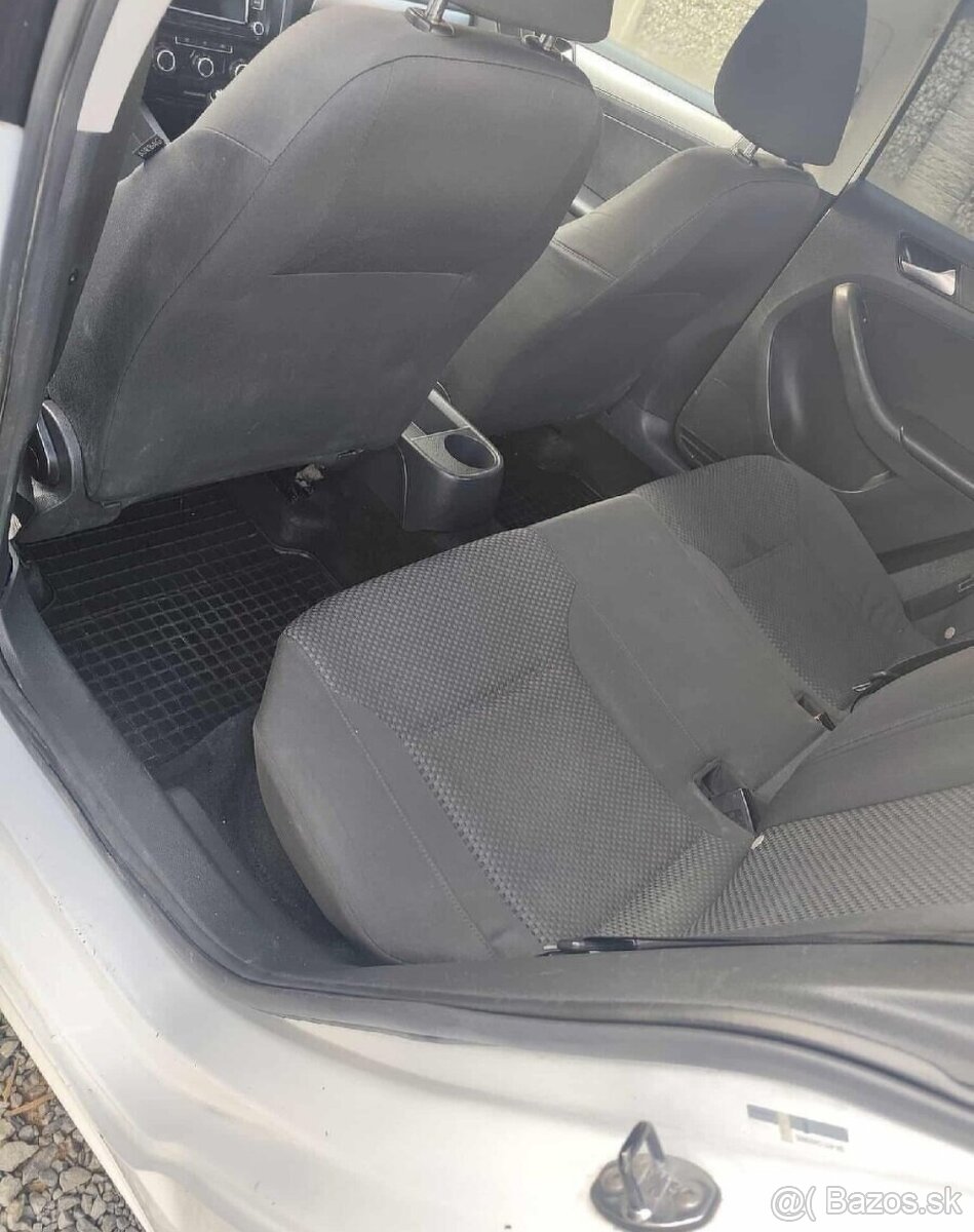 Volkswagen Jetta 1.6 TDI, STK+EK 7/2027✅ - 8