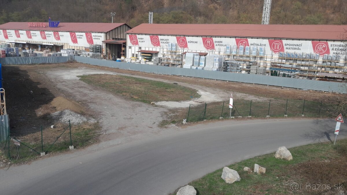 Pozemok do nájmu 2775 m2 blízko centra Banskej Bystrice - 8